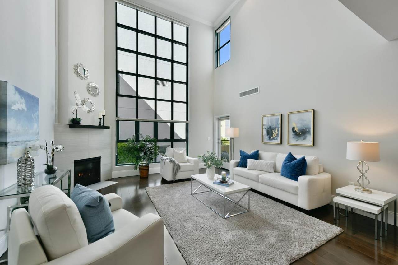 225 9th Ave 321 - Photo 1