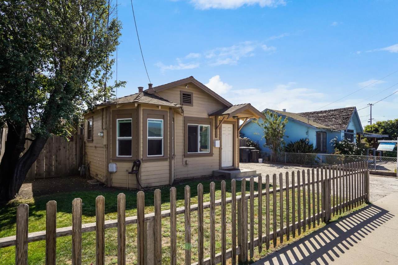 614 Terrace - Photo 1