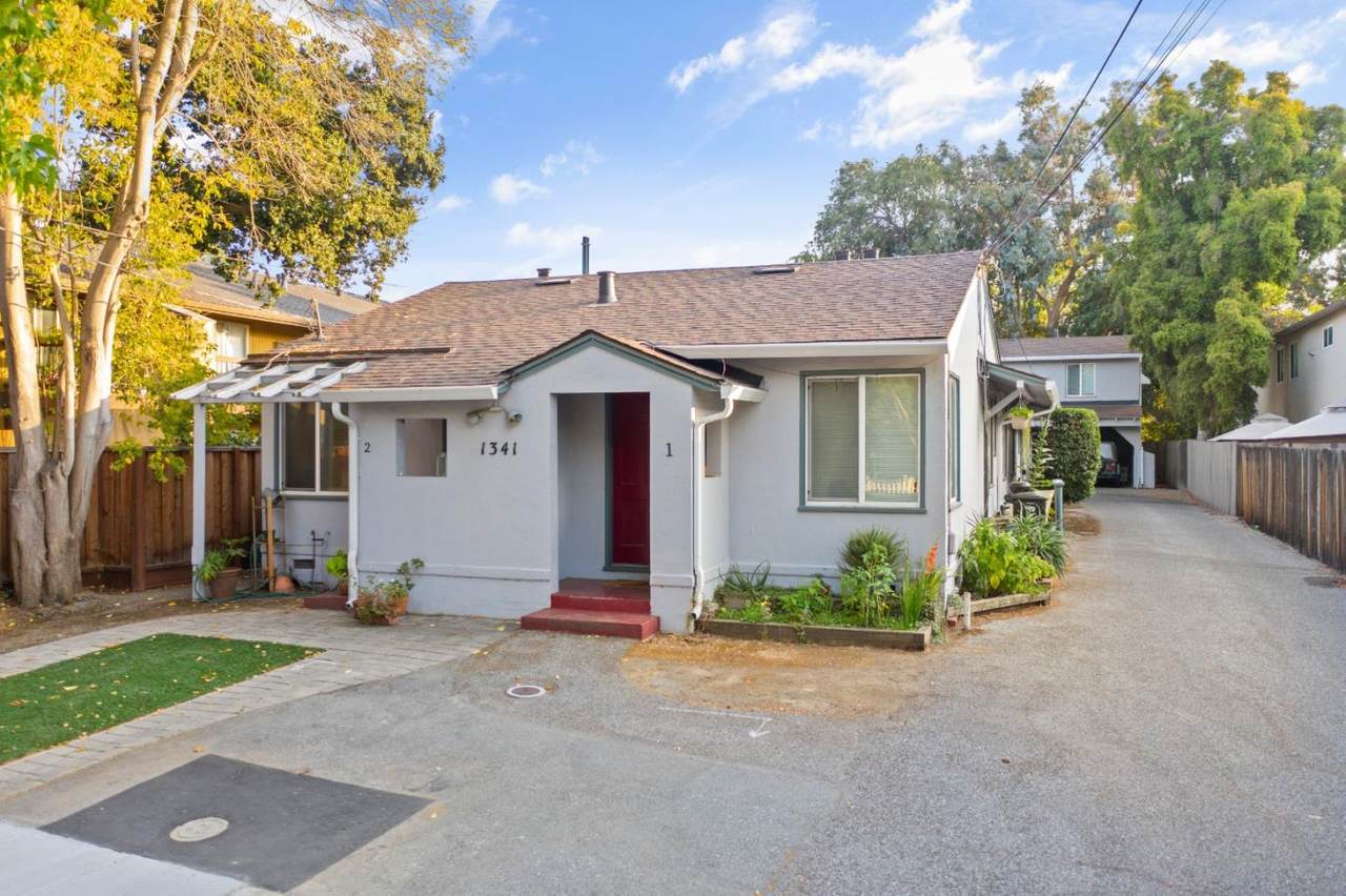 1341 Mills St - Photo 1