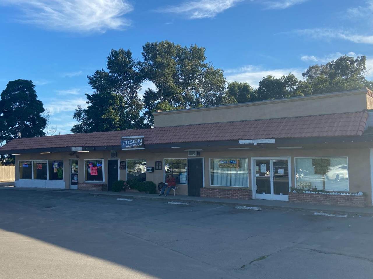 2233 Lake Ave - Photo 1