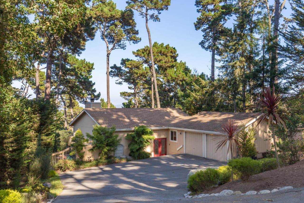 4095 Crest Rd - Photo 1