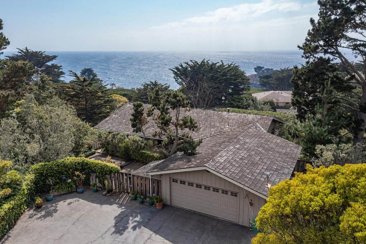 175 Spindrift Rd - Photo 1