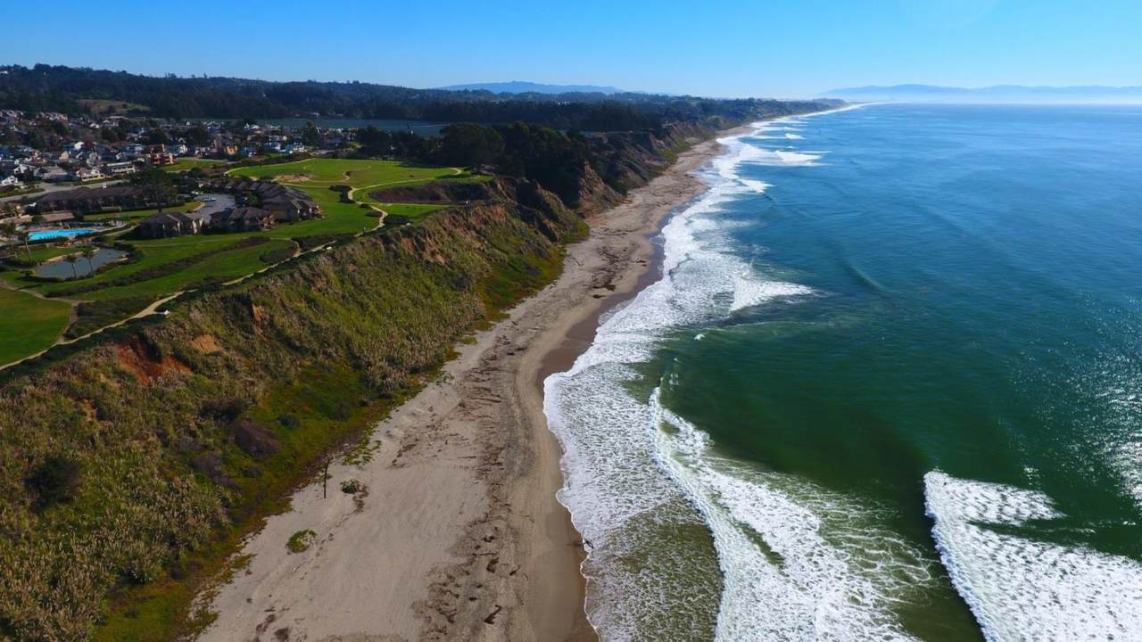 223 Seascape Resort Dr - Photo 1