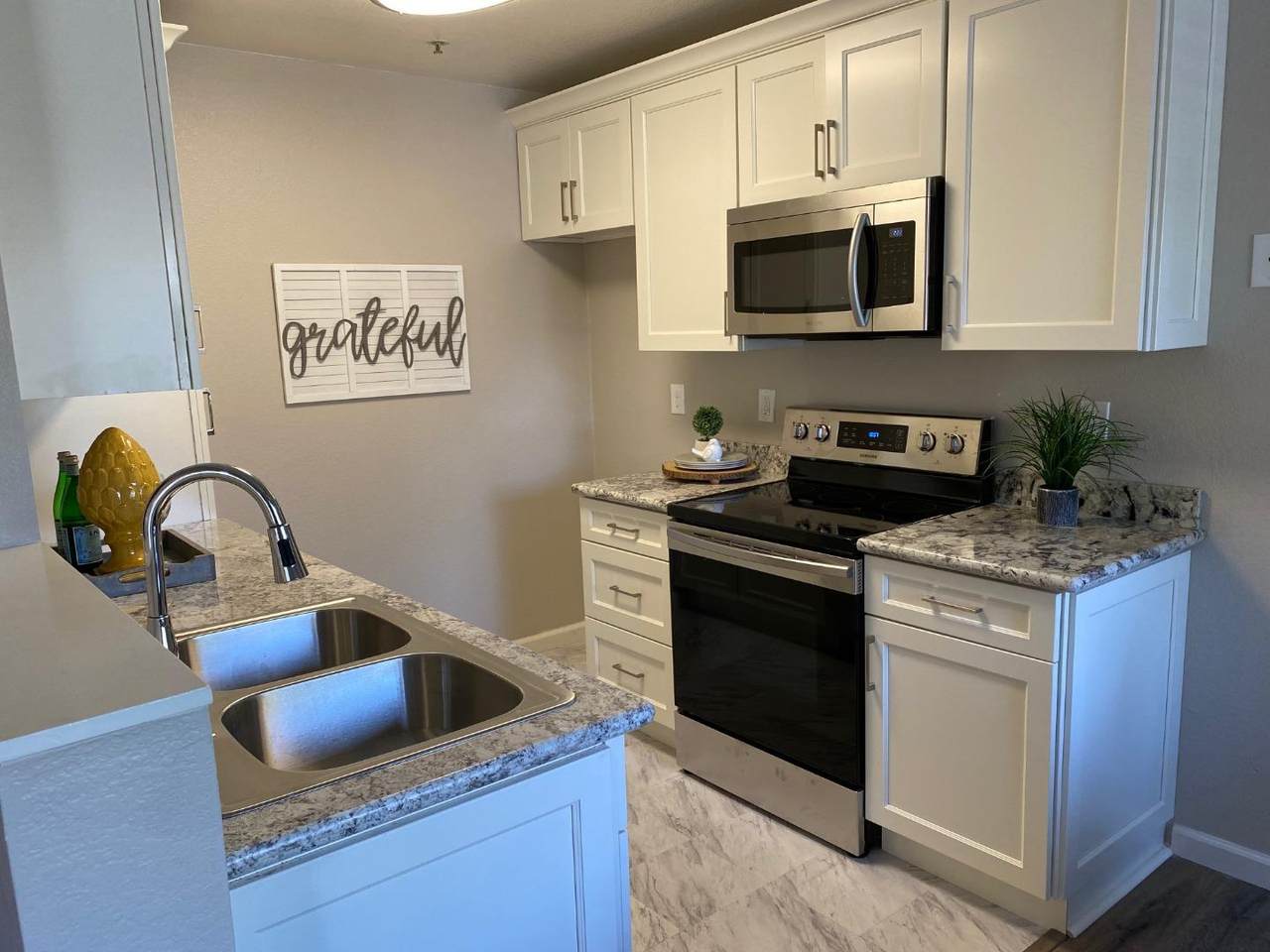 37466 Parish Cir 19H - Photo 1
