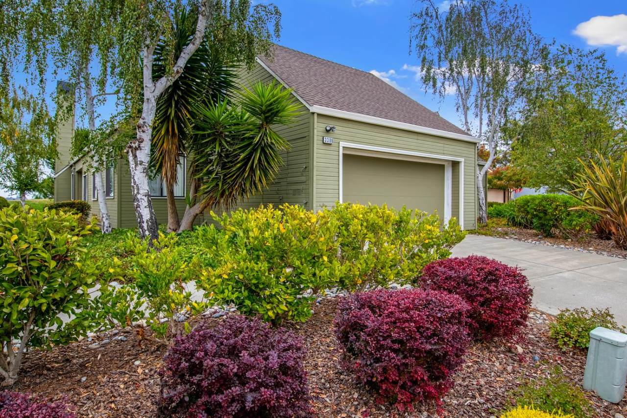 3386 Longview Ct - Photo 1