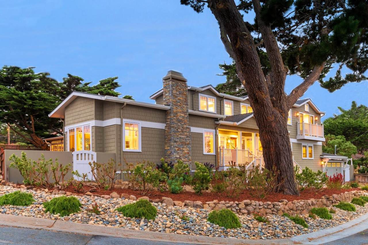 1123 Balboa Ave - Photo 1