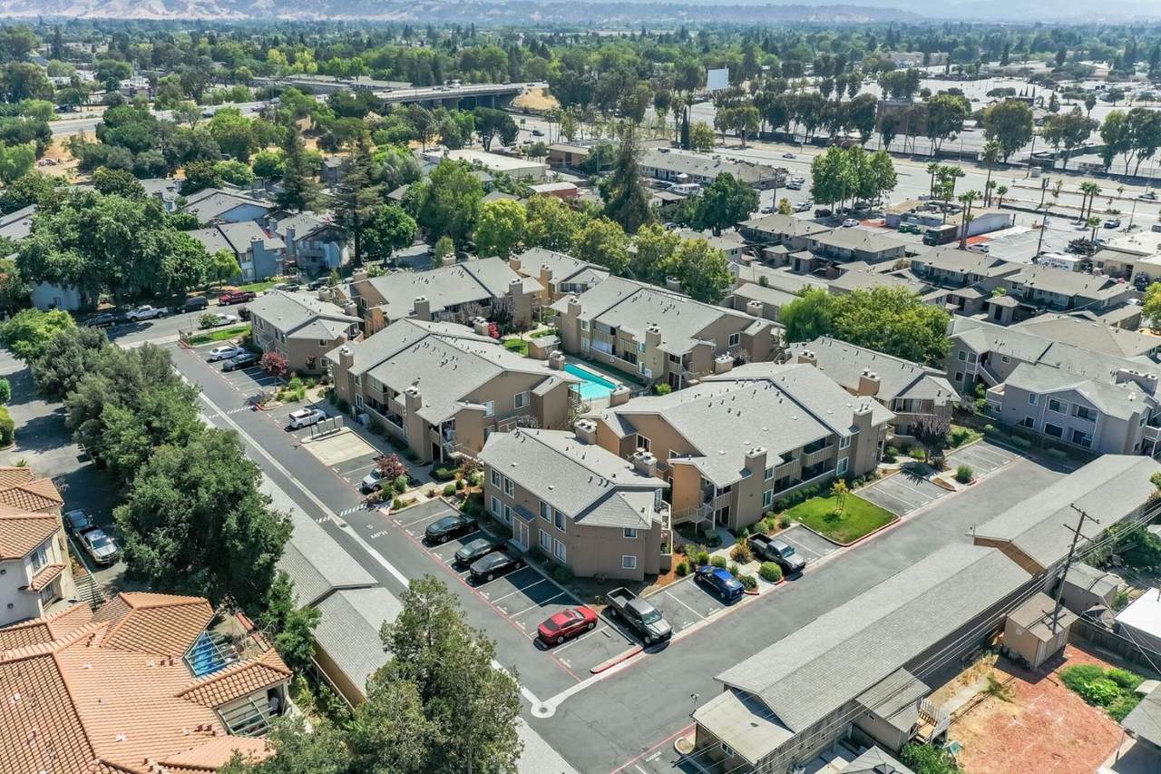 107 Rancho Dr A - Photo 1