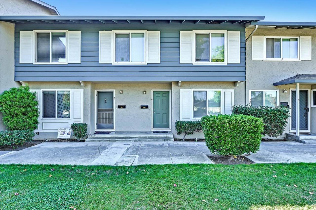 7070 Rainbow Dr 4 - Photo 1