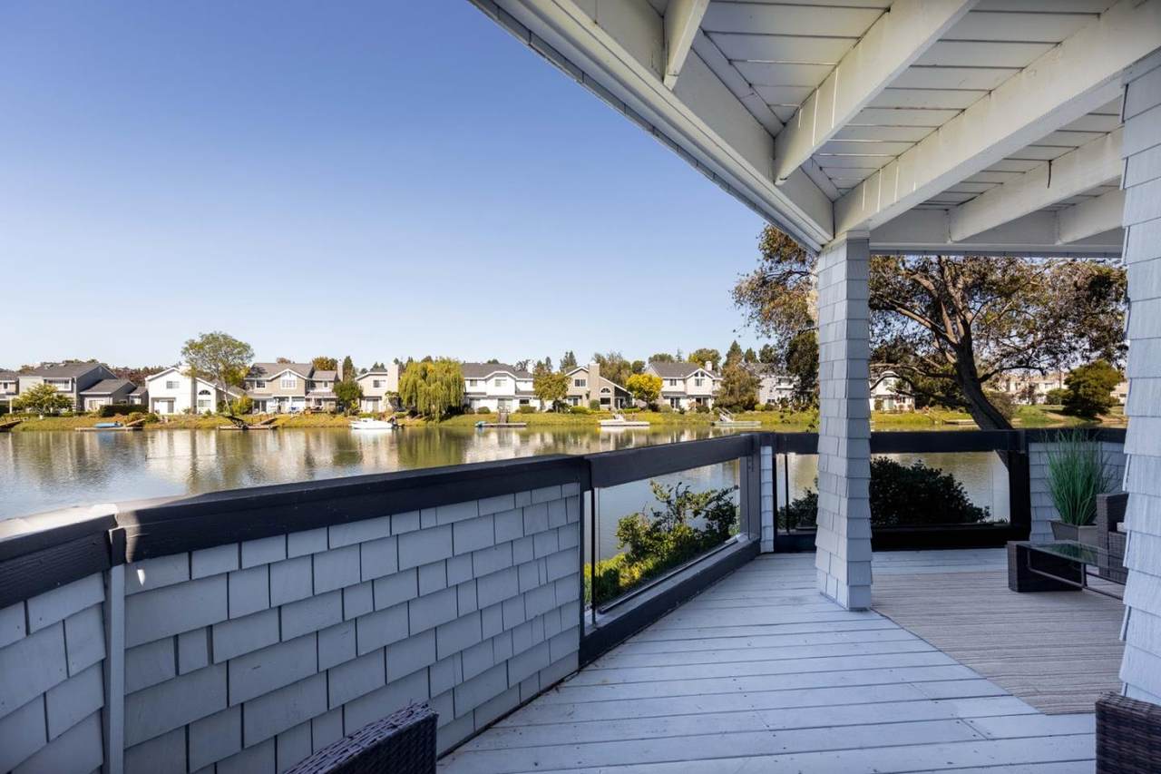 30 Cape Hatteras Ct - Photo 1