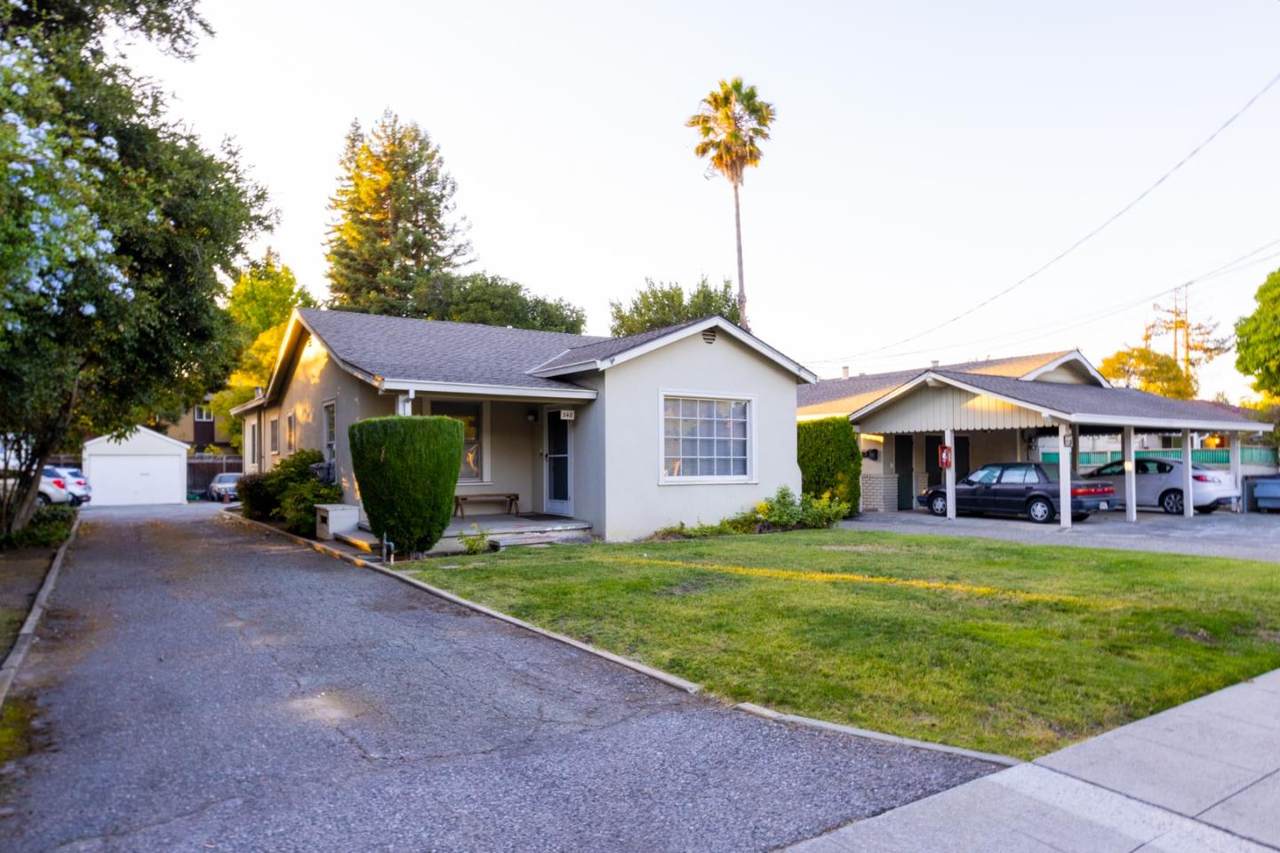 352 Tyrella Ave - Photo 1