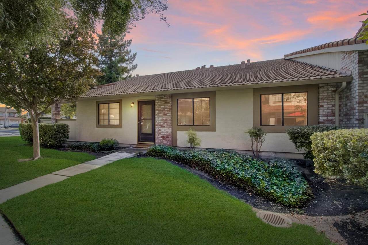 403 Colony Knoll Dr - Photo 1