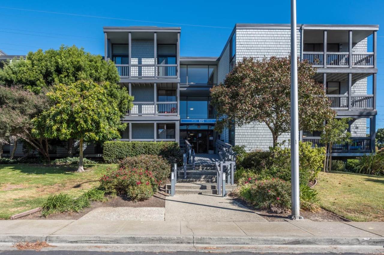615 Port Dr 203 - Photo 1