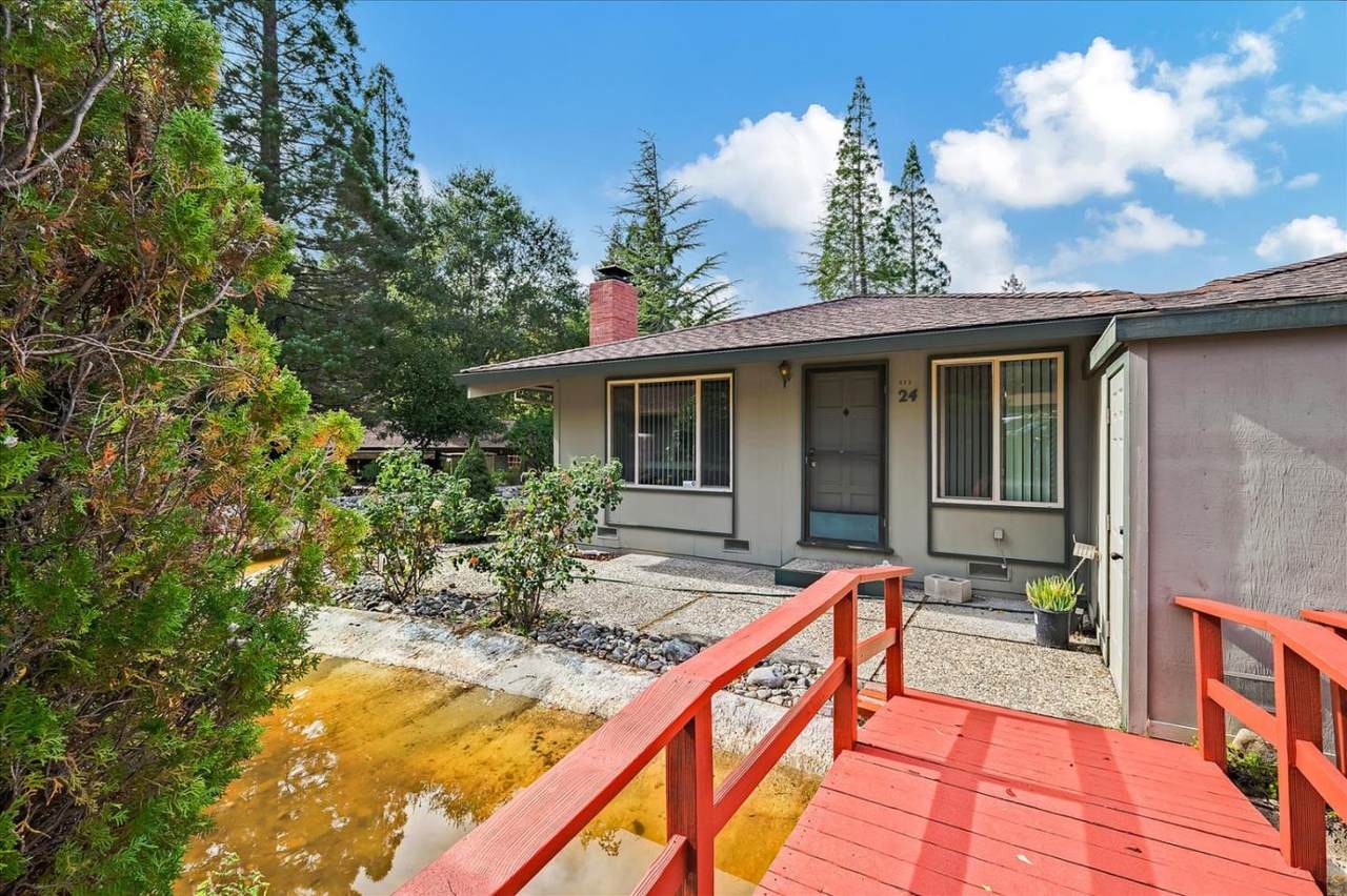 222 Hilton Dr 24 - Photo 1