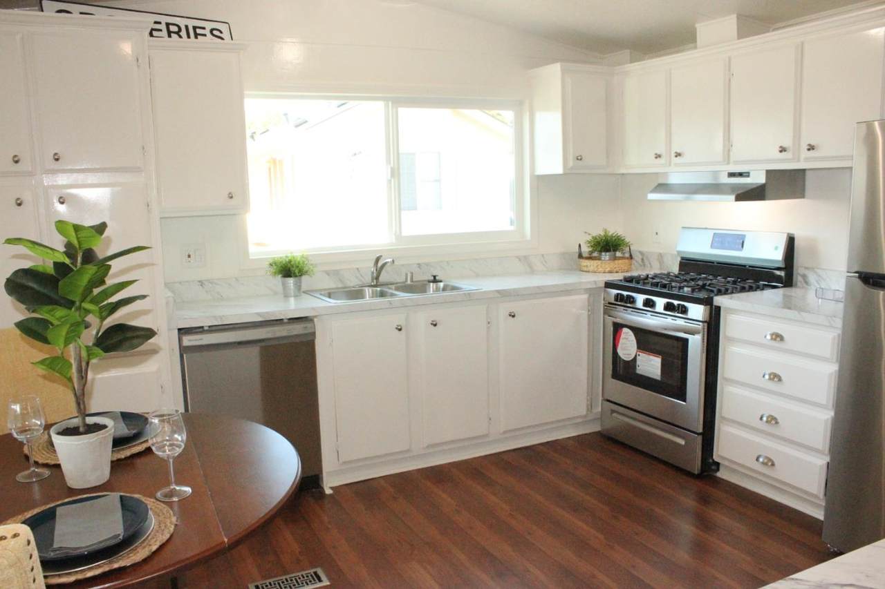 8282 Murray Ave 19 - Photo 1