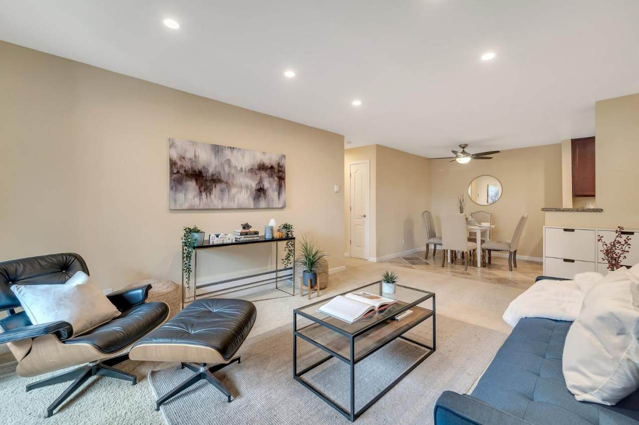 900 Catkin Ct - Photo 1