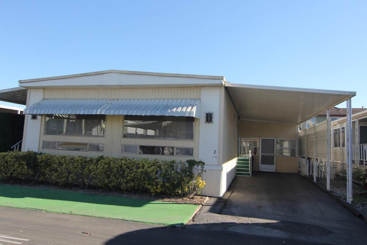 4425 Clares 2 - Photo 1