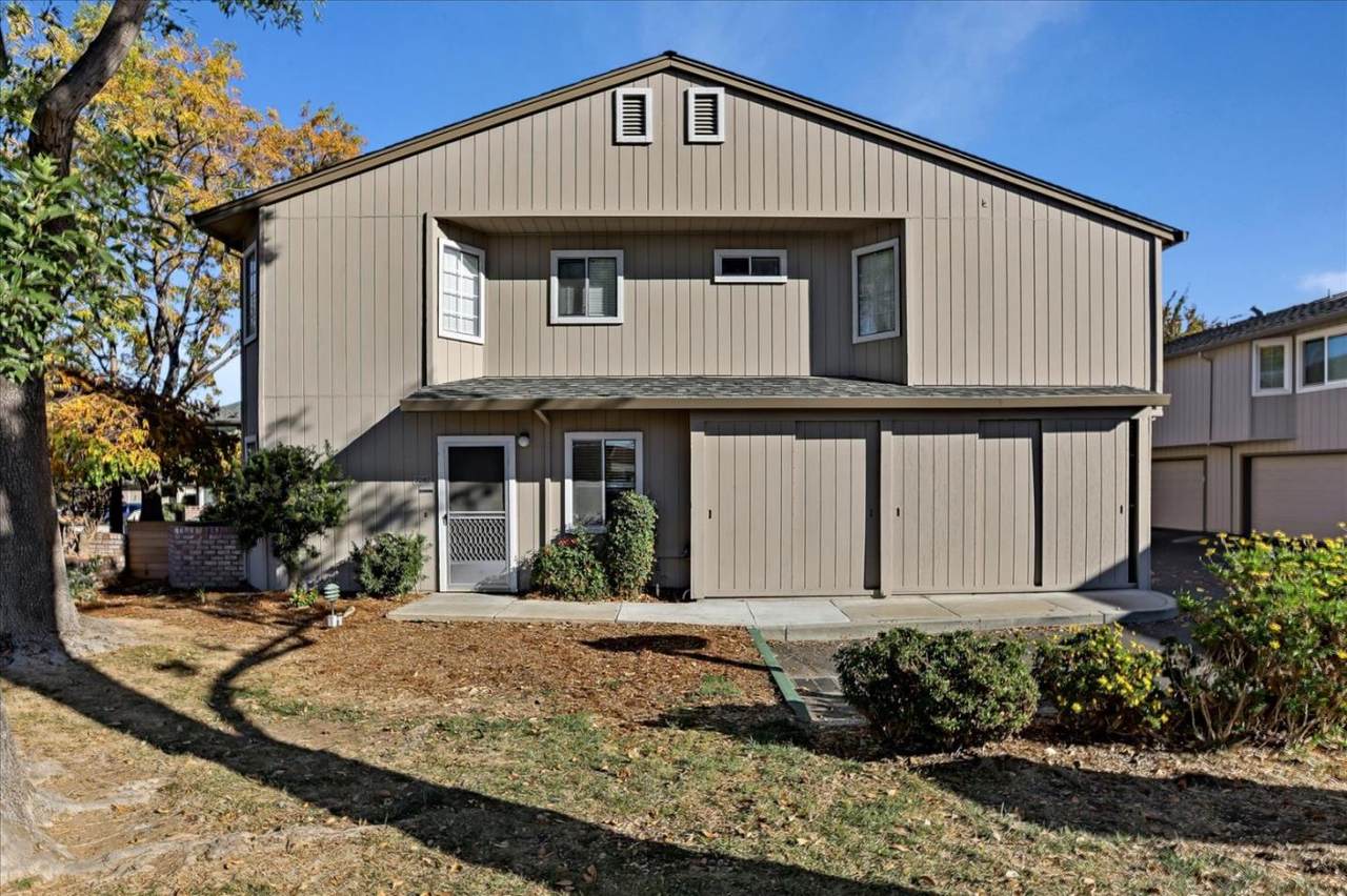 2287 Wine Maker Way - Photo 1