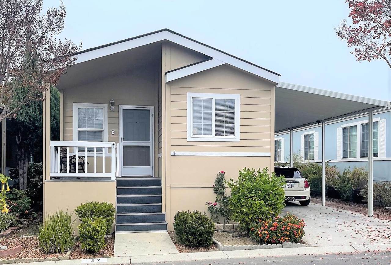 27 Timber Cove Ave 27 - Photo 1