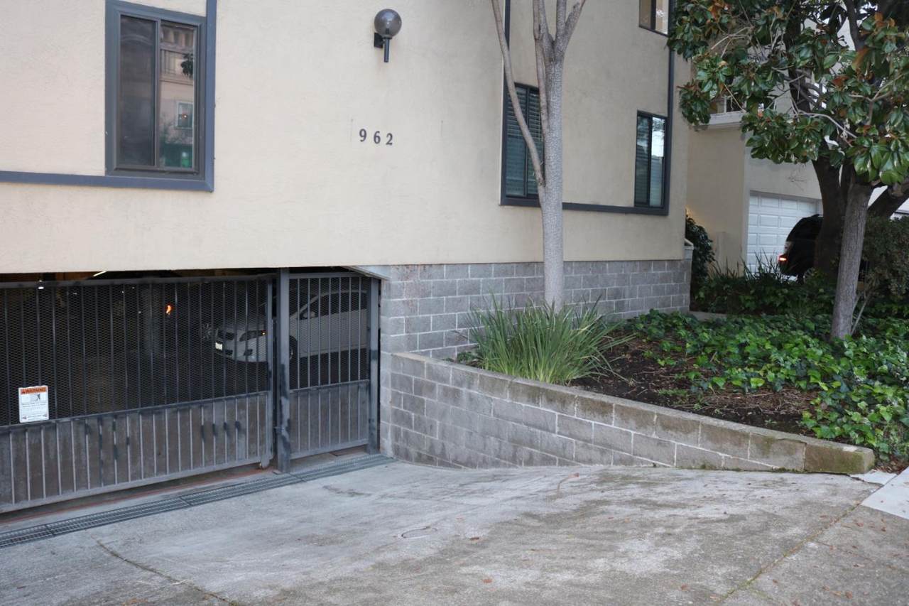 962 El Camino Real 201 - Photo 1