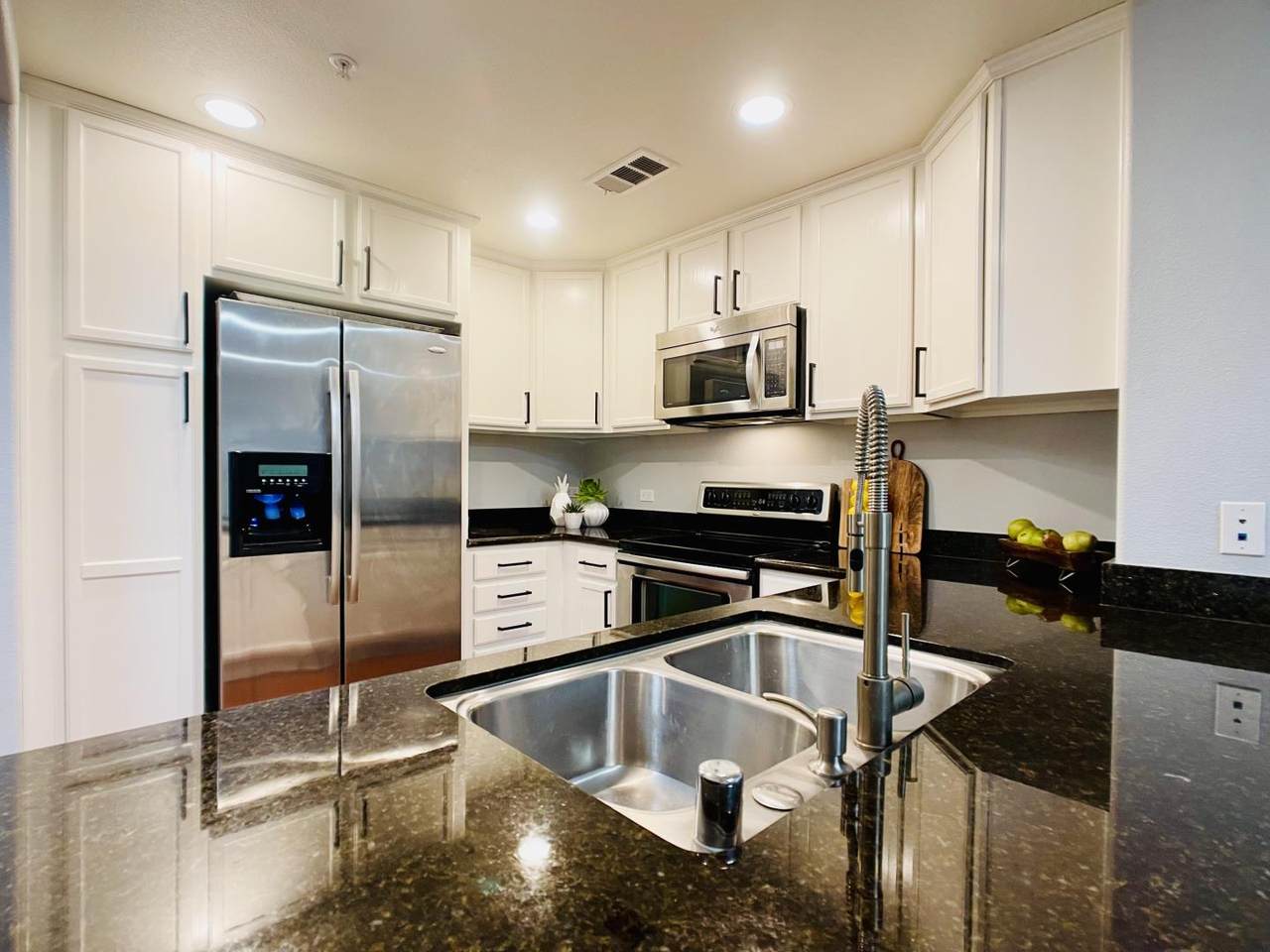 809 Auzerais Ave 117 - Photo 1