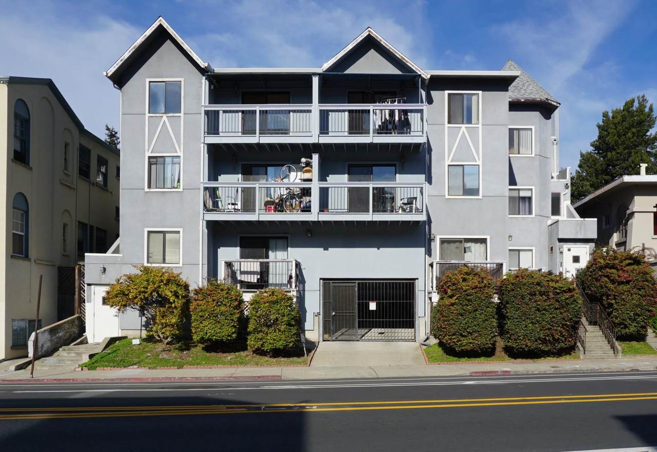 2401 Park Blvd 9 - Photo 1