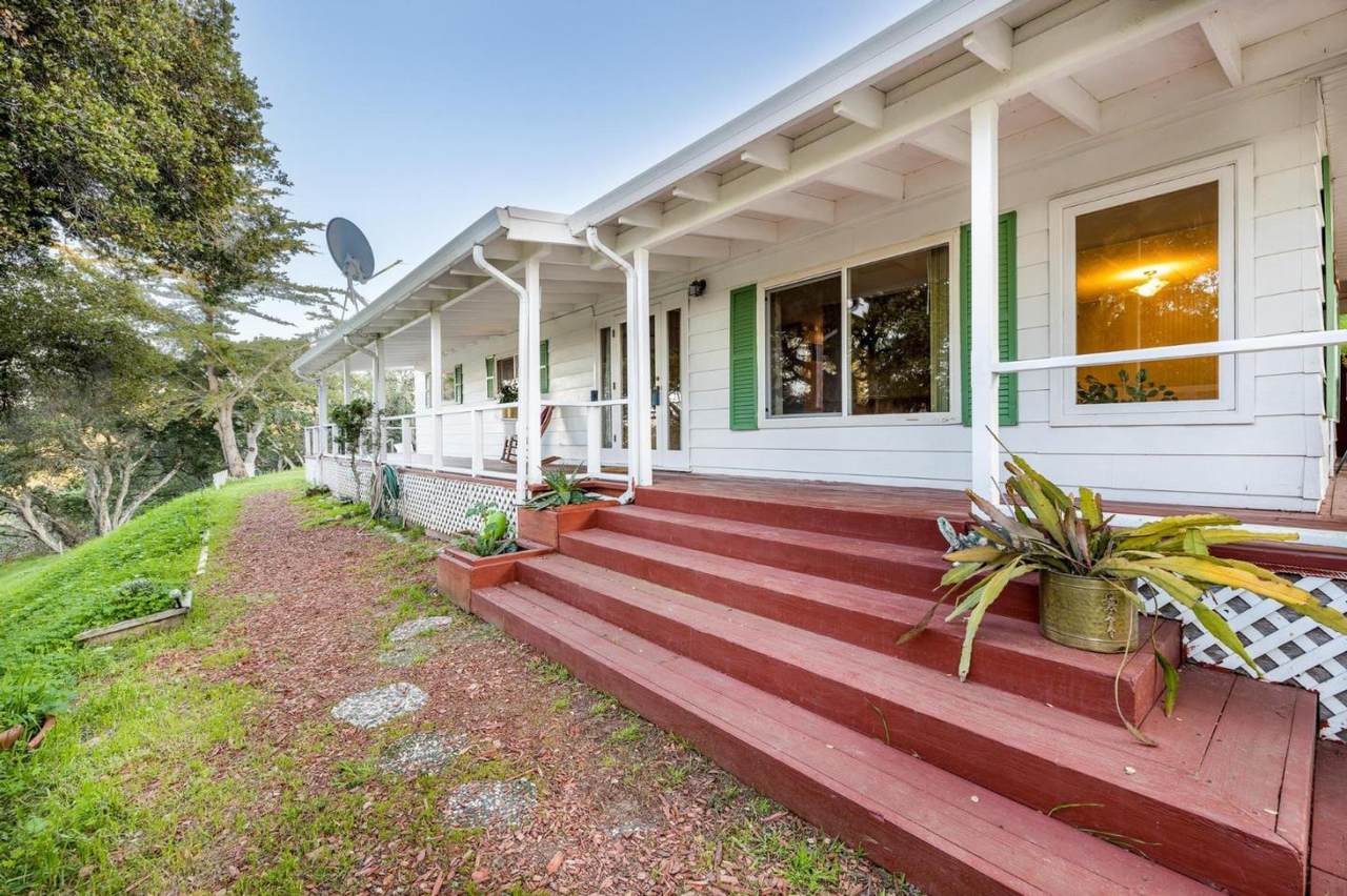 18860 Pesante Rd - Photo 1