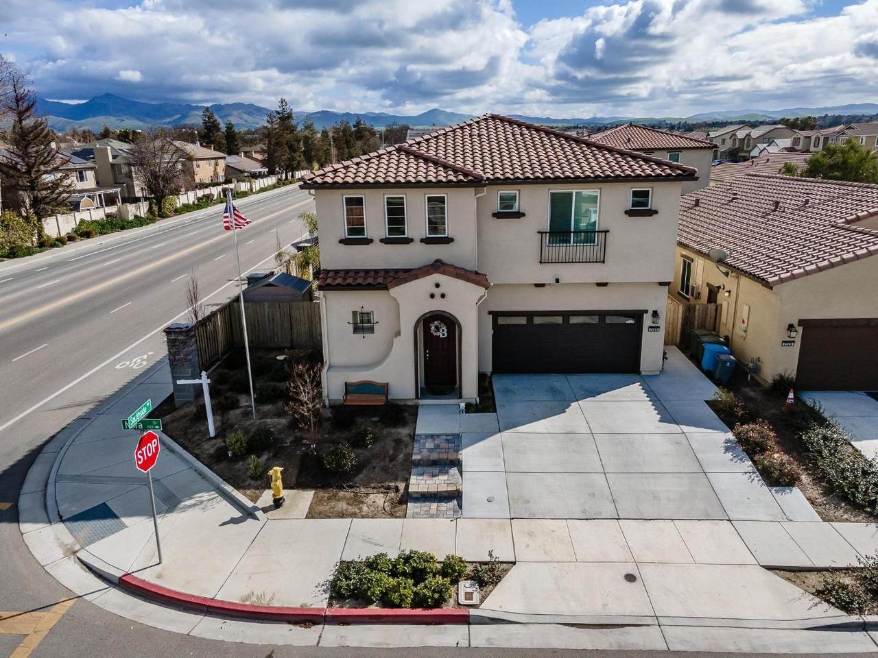 2100 Nora Dr - Photo 1