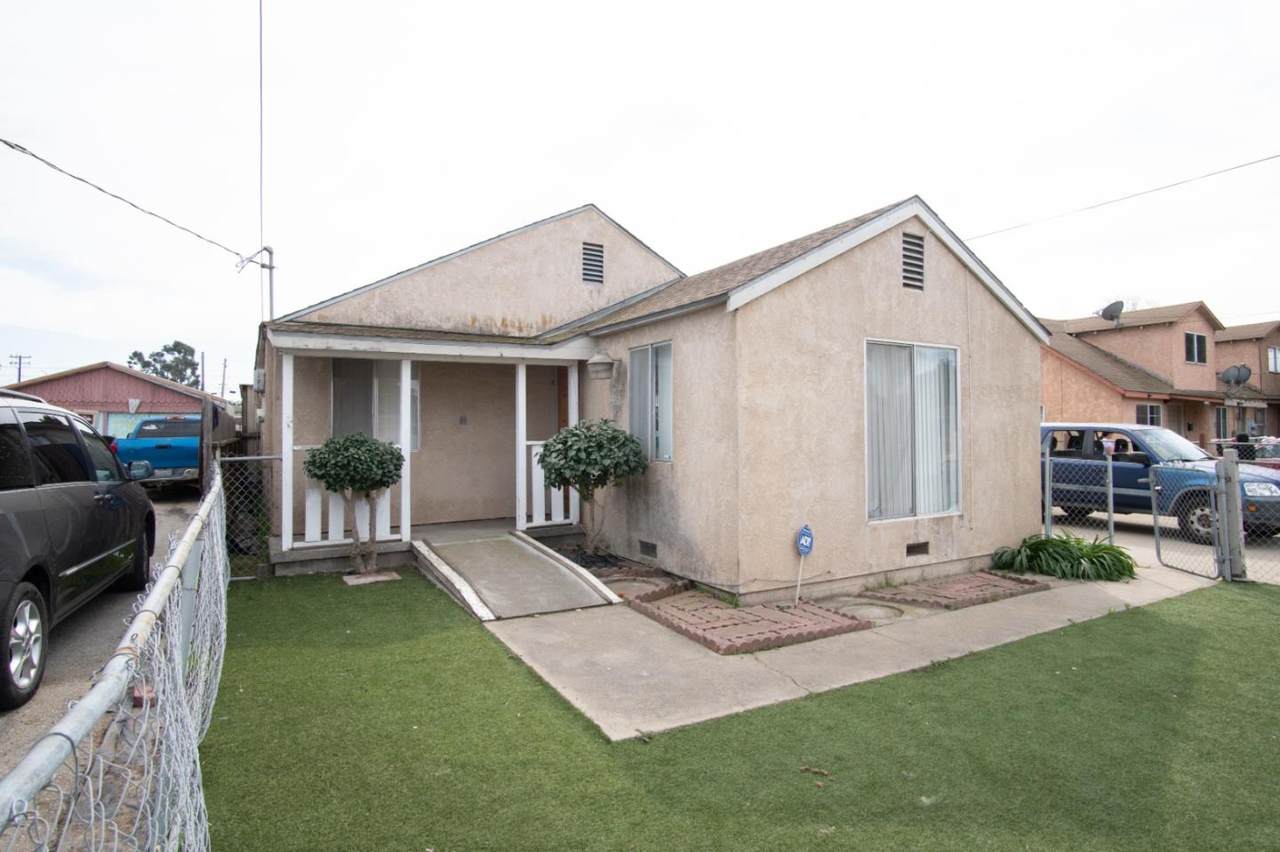 166 Orchard Ave - Photo 1