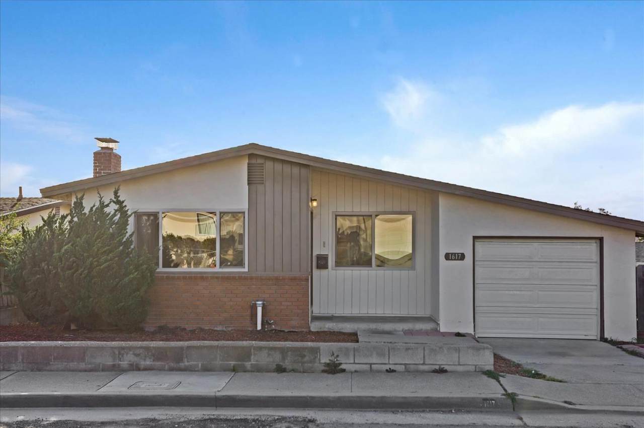 1617 Darwin St - Photo 1