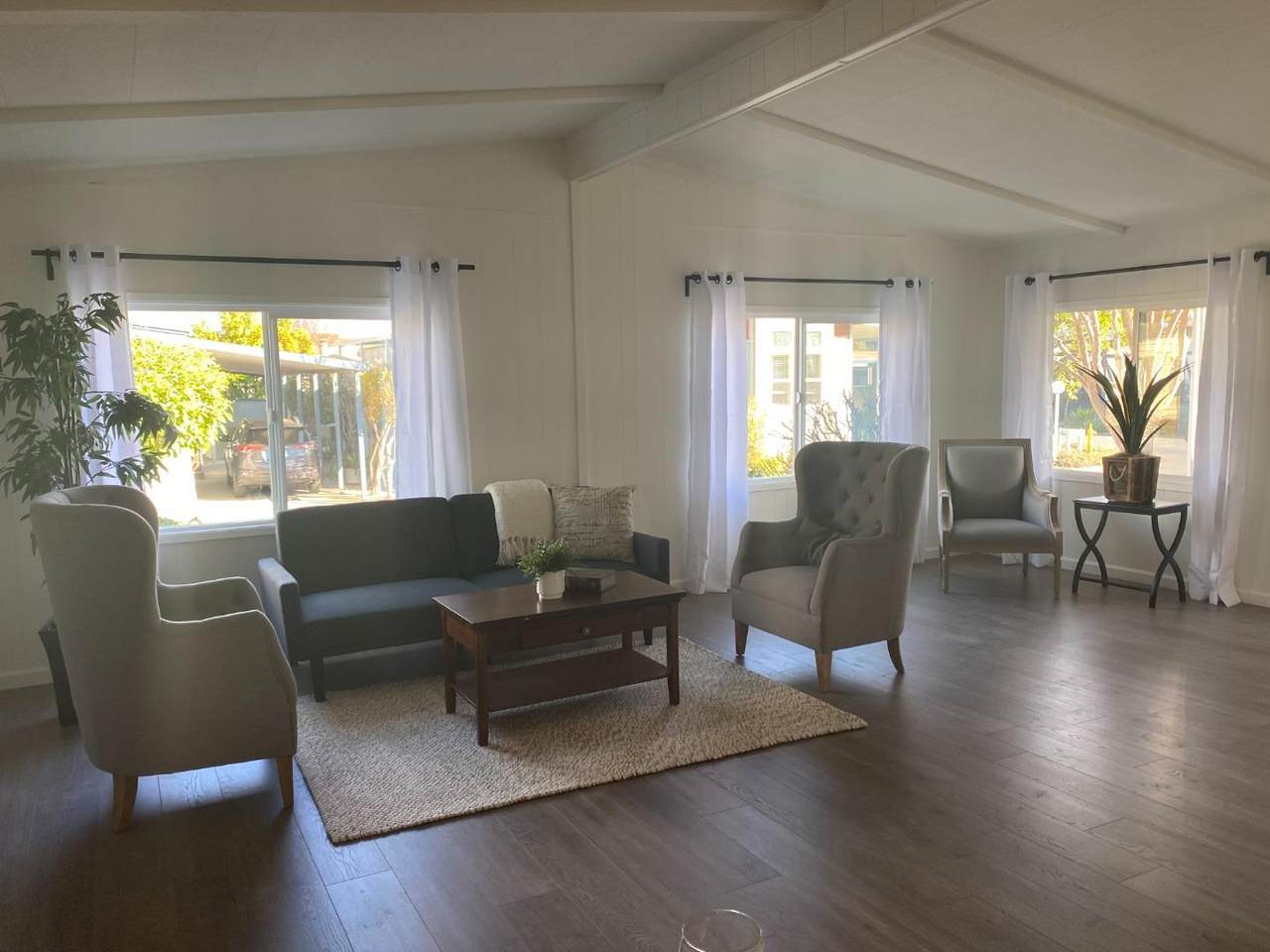 1050 Borregas Ave 51 - Photo 1