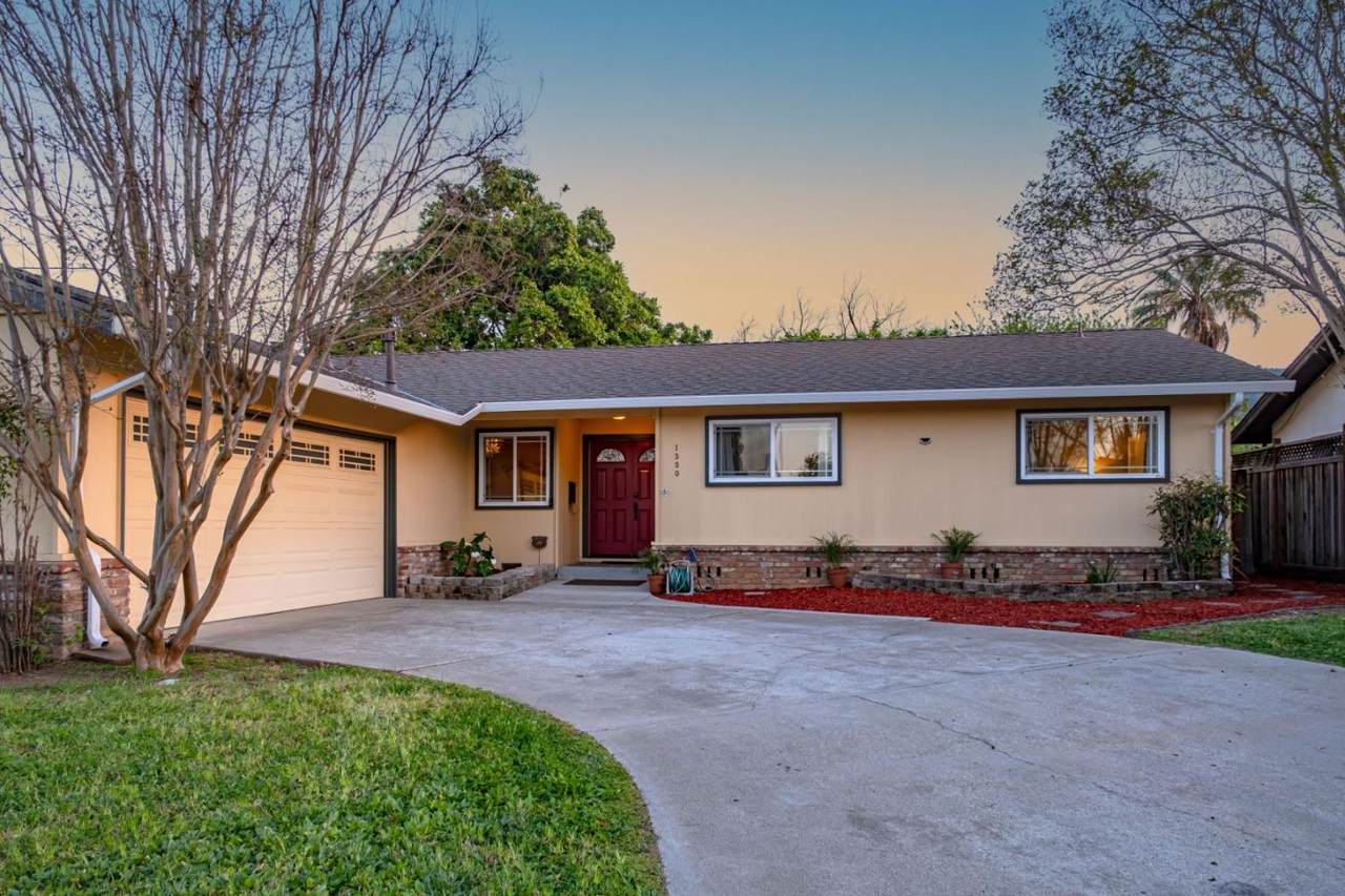 1330 Cedar Ct - Photo 1
