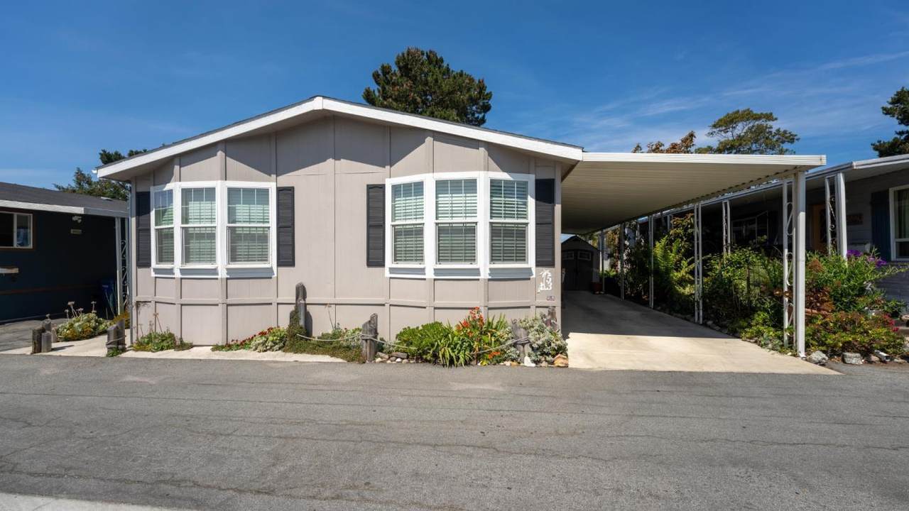 2565 Portola Dr 53 - Photo 1