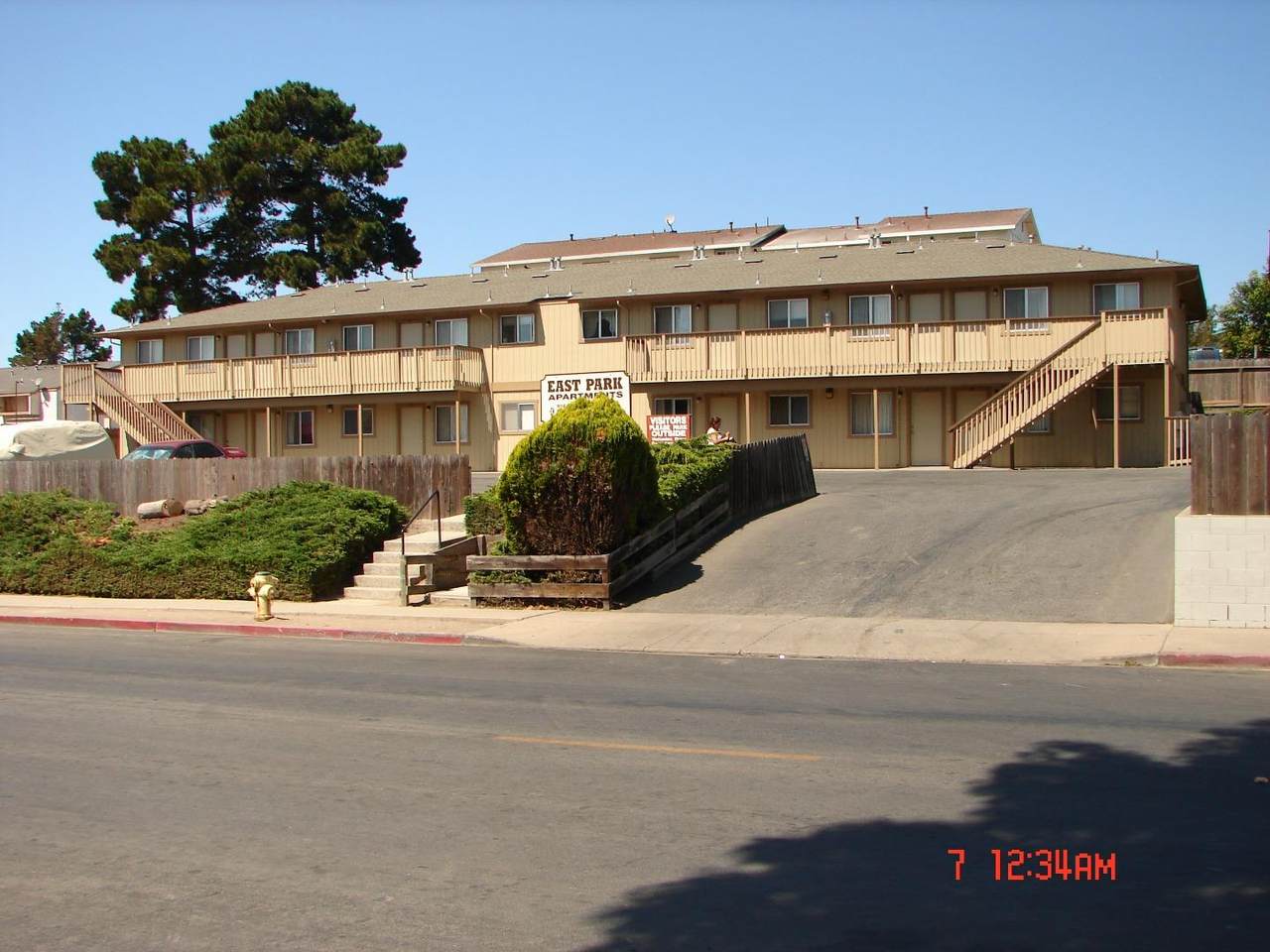 904 Acosta Plz - Photo 1