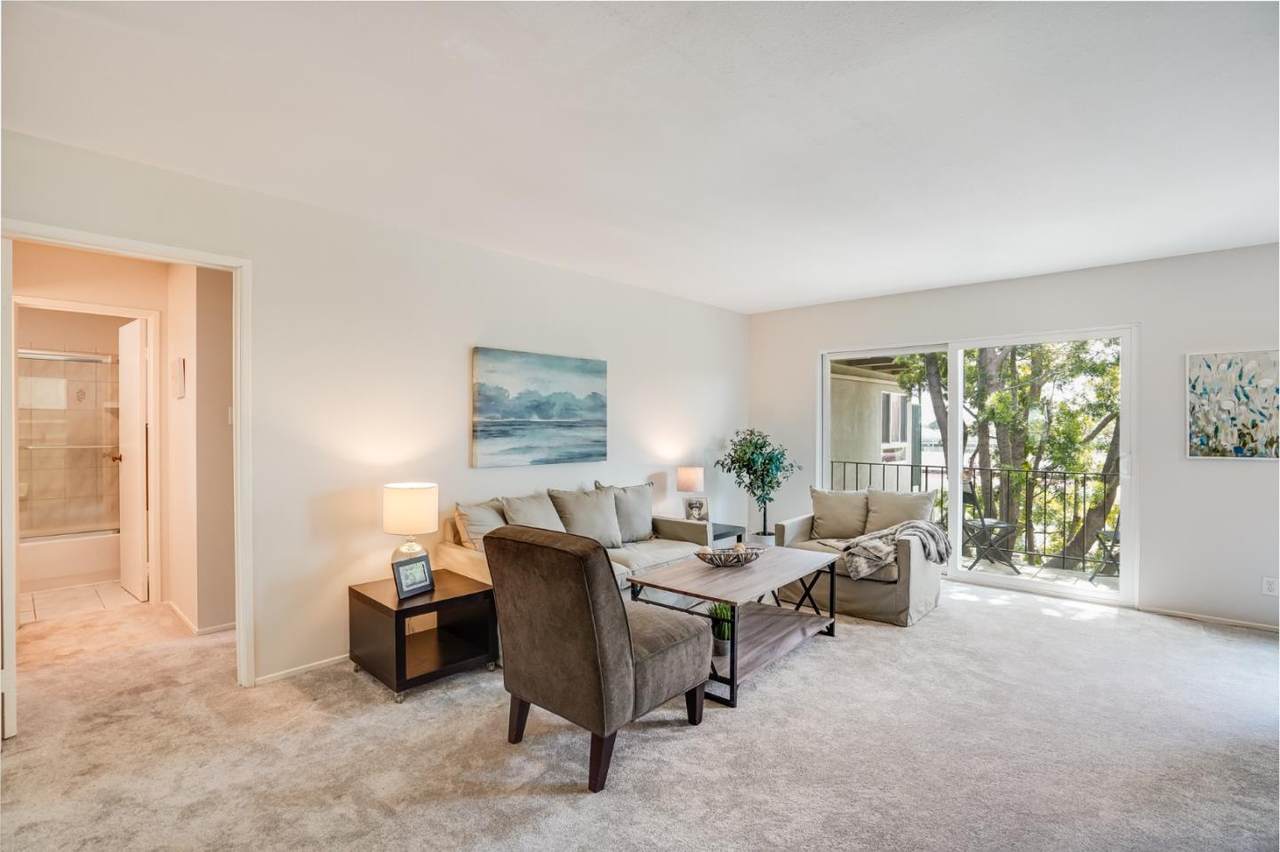 802 Delaware St 412 - Photo 1