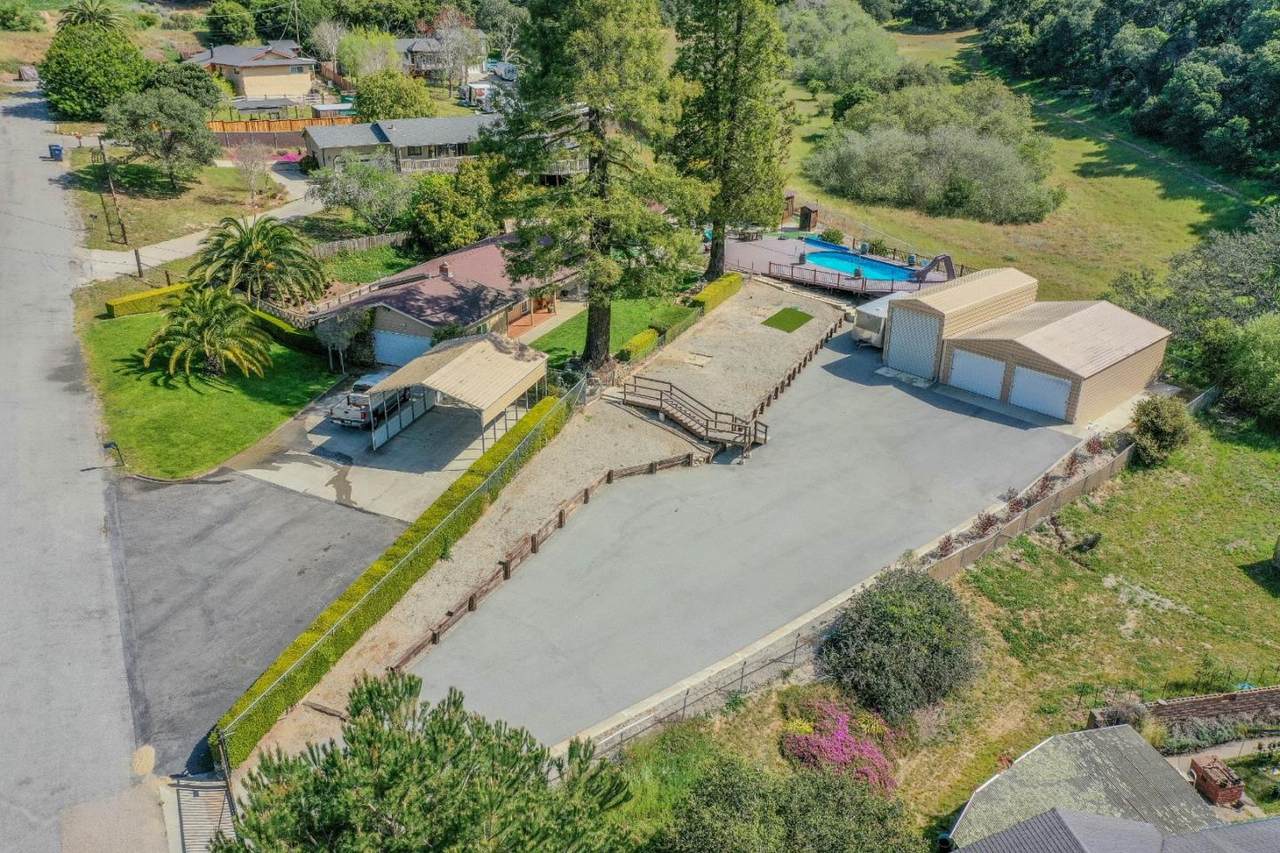16 Glenn Ave - Photo 1