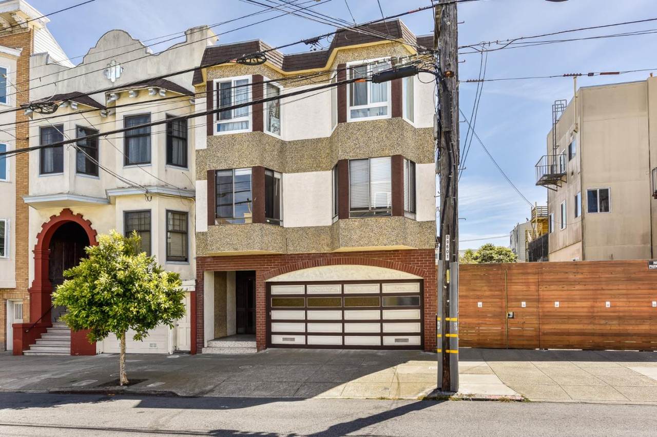 278 7th Ave - Photo 1