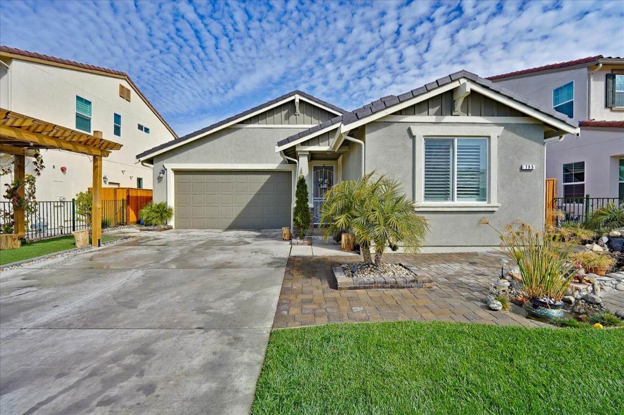 785 Fulton Way - Photo 1