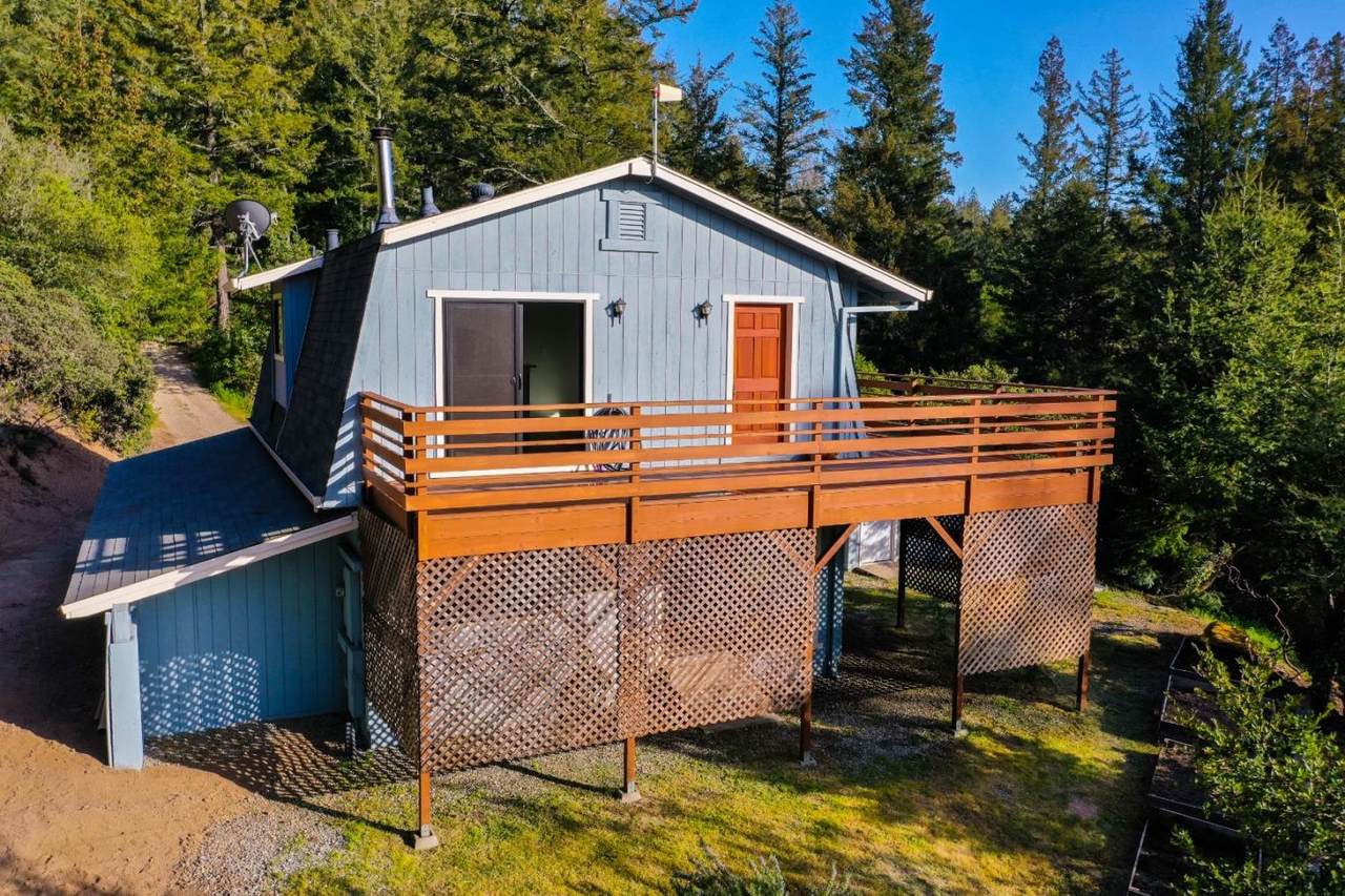 1341 Panther Ridge Rd - Photo 1