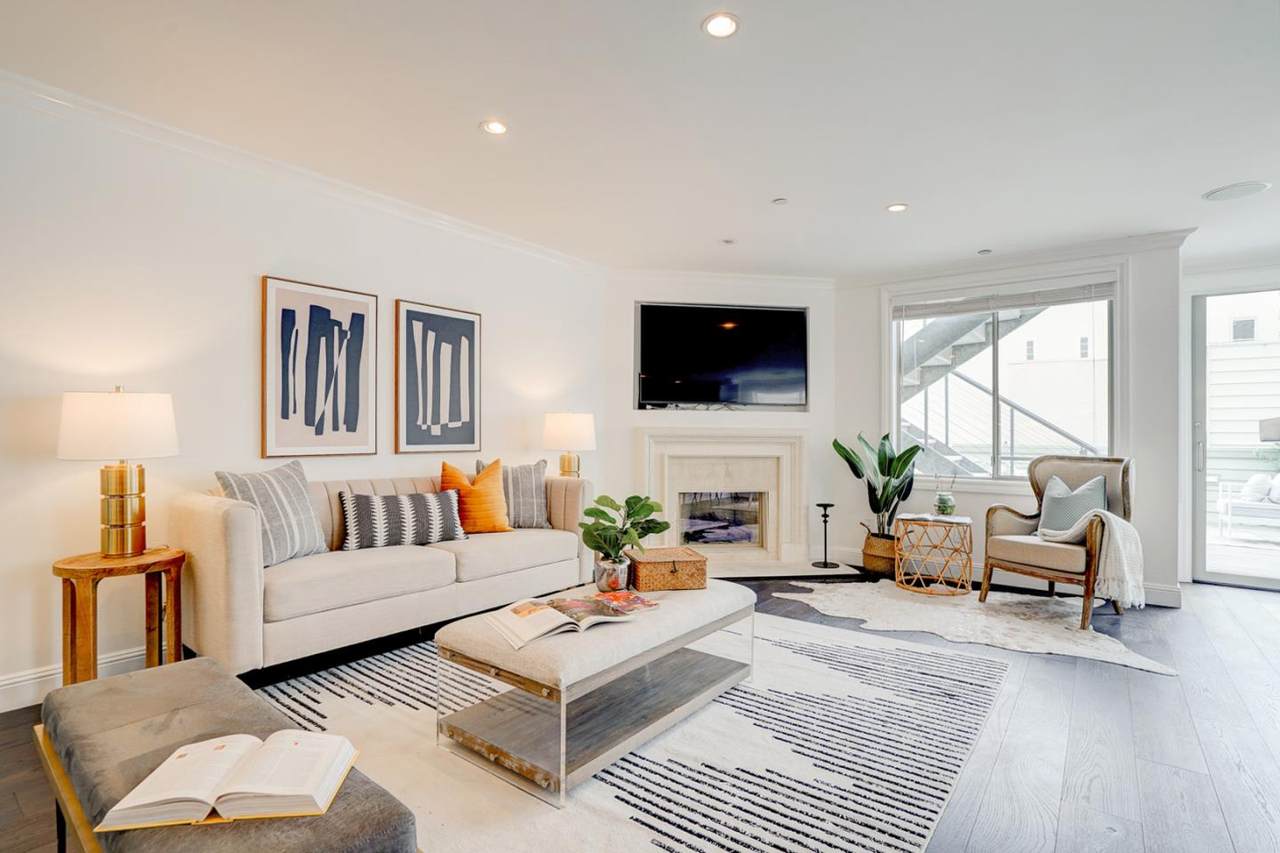 3653 Buchanan St 1 - Photo 1