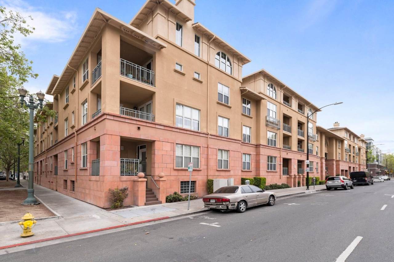 30 Julian St 116 - Photo 1