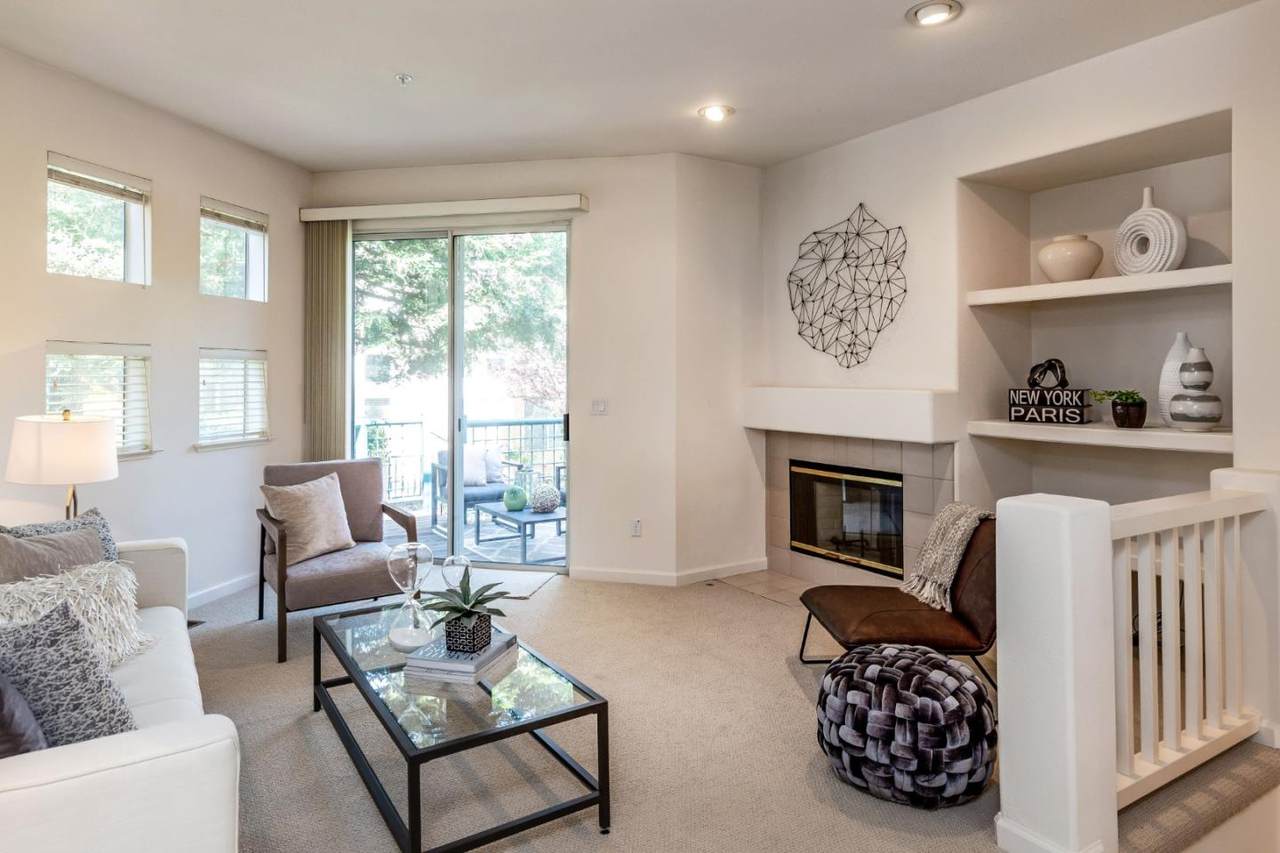 989 Asilomar Ter 4 - Photo 1