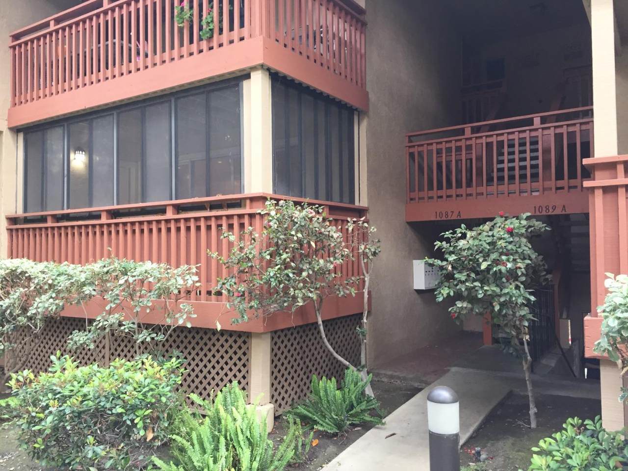 1087 Alta Mira Dr A - Photo 1