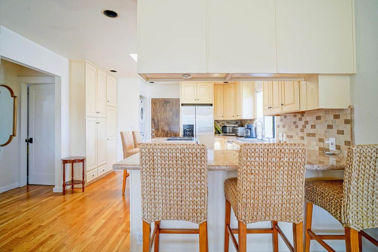 502 Cedar St - Photo 1