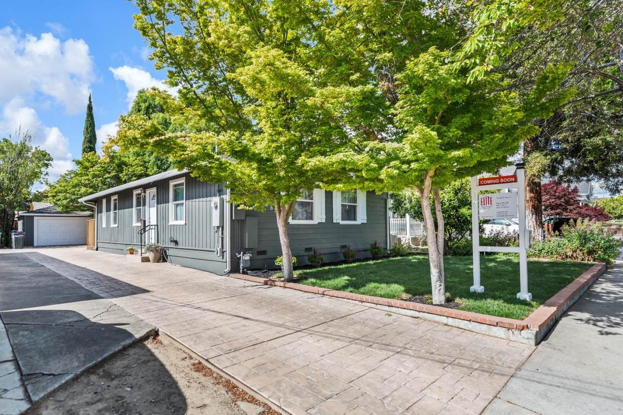 468 Coe Ave - Photo 1