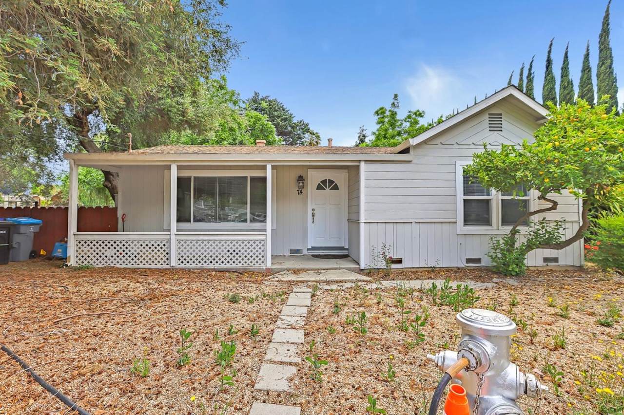 74 Devonshire Ave - Photo 1