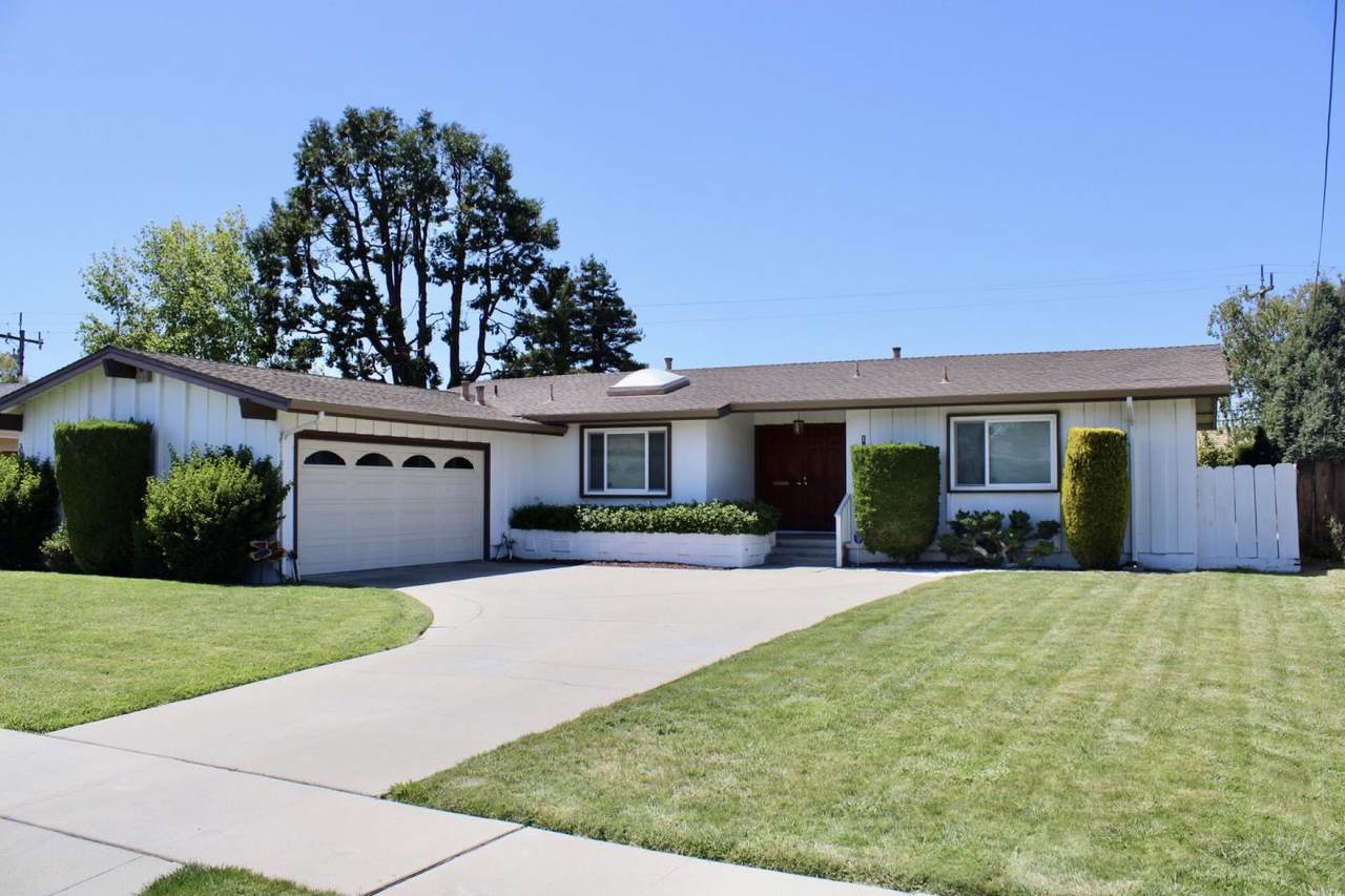 1222 Dickens Dr - Photo 1