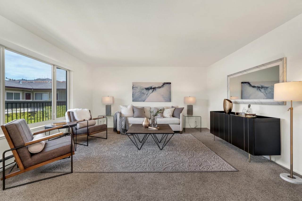 1107 Mission Rd 304 - Photo 1