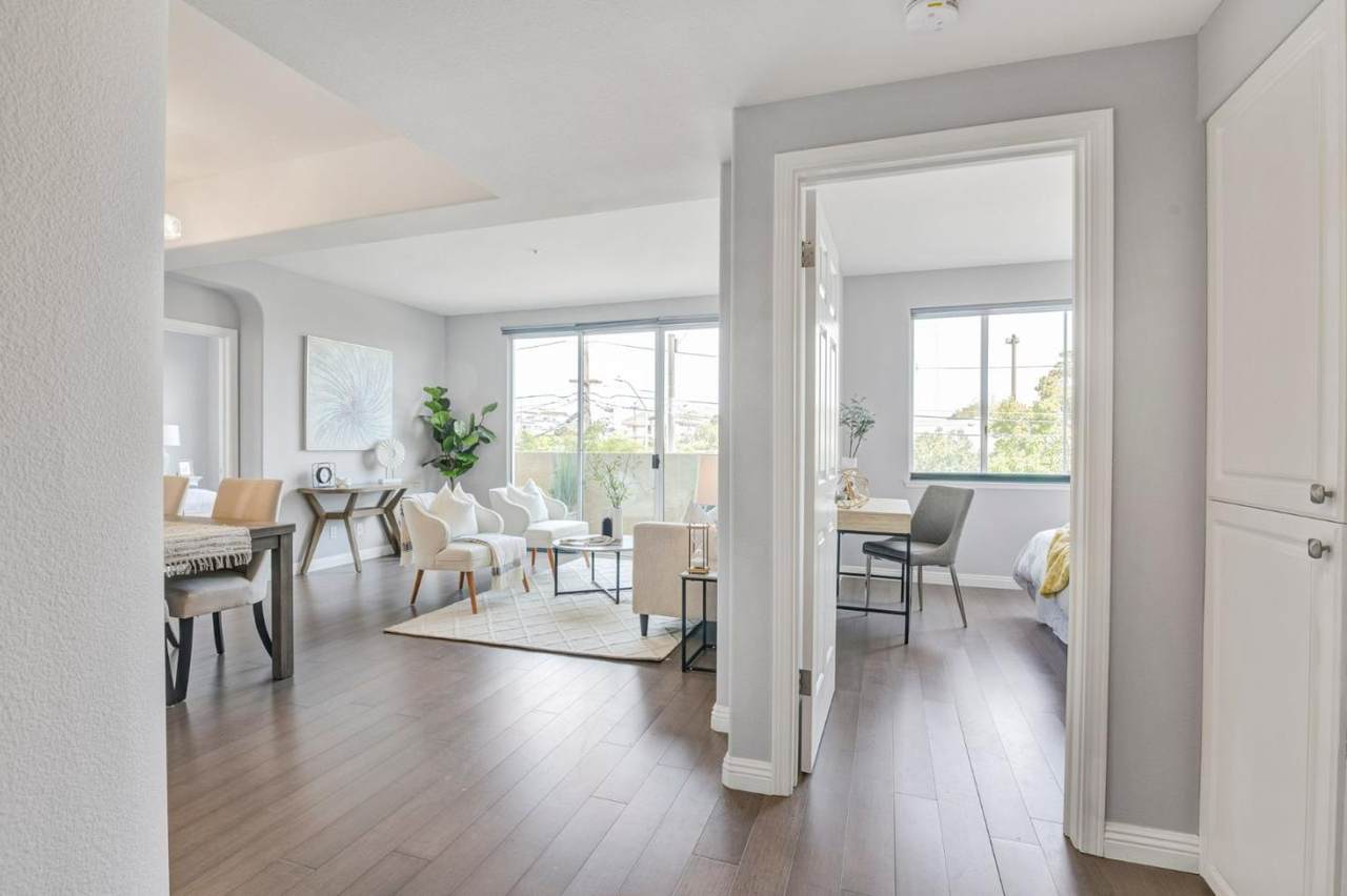 88 17th Ave 202 - Photo 1