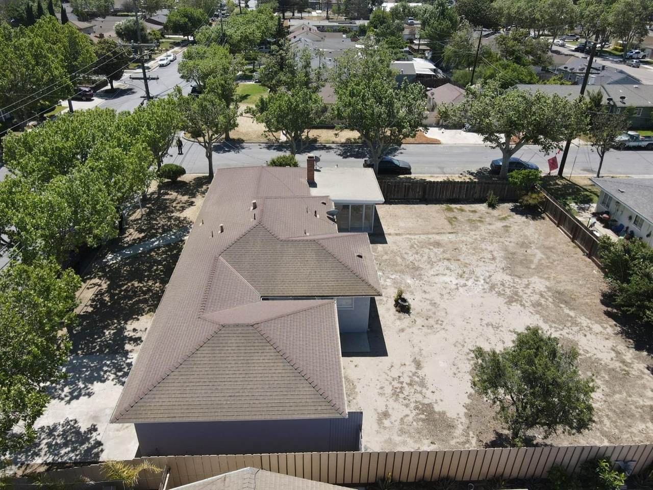 222 Mildred Ave - Photo 1