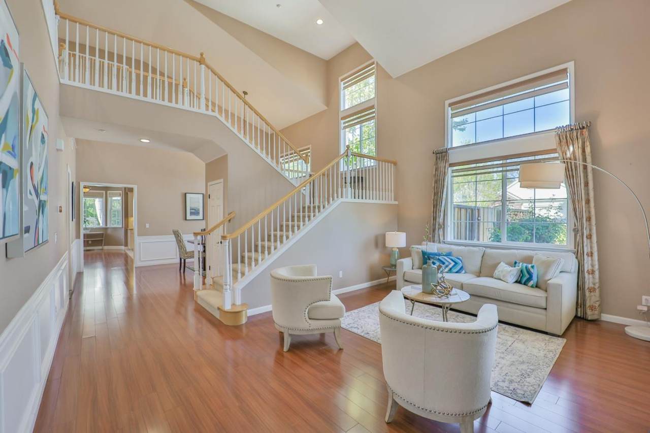 33798 Heritage Ct - Photo 1